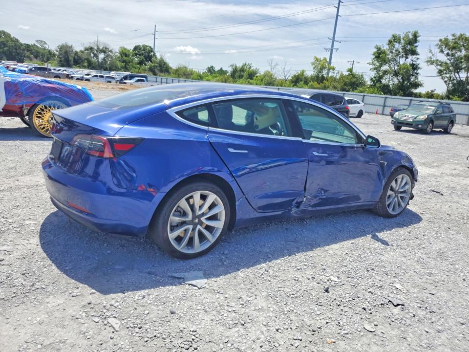 61335846 :رقم المزاد ، 5YJ3E1EA6KF428441 vin ، 2019 Tesla Model 3 مزاد بيع