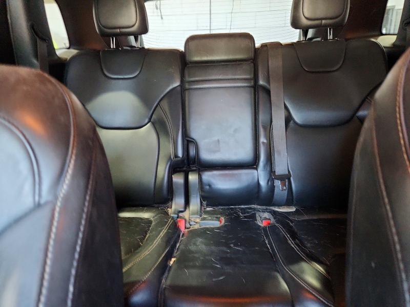 61782306 :رقم المزاد ، 1C4PJMDBXJD599482 vin ، 2018 Jeep Cherokee مزاد بيع