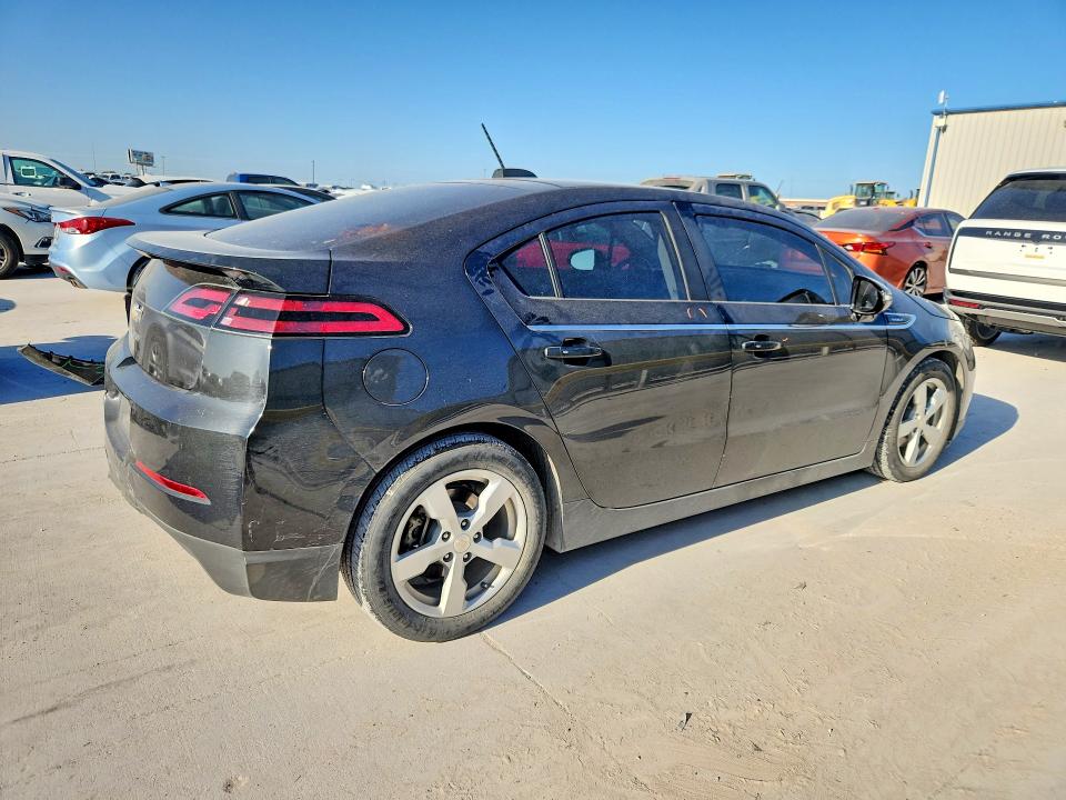 62694236 :رقم المزاد ، 1G1RA6E47FU125526 vin ، 2015 Chevrolet Volt مزاد بيع