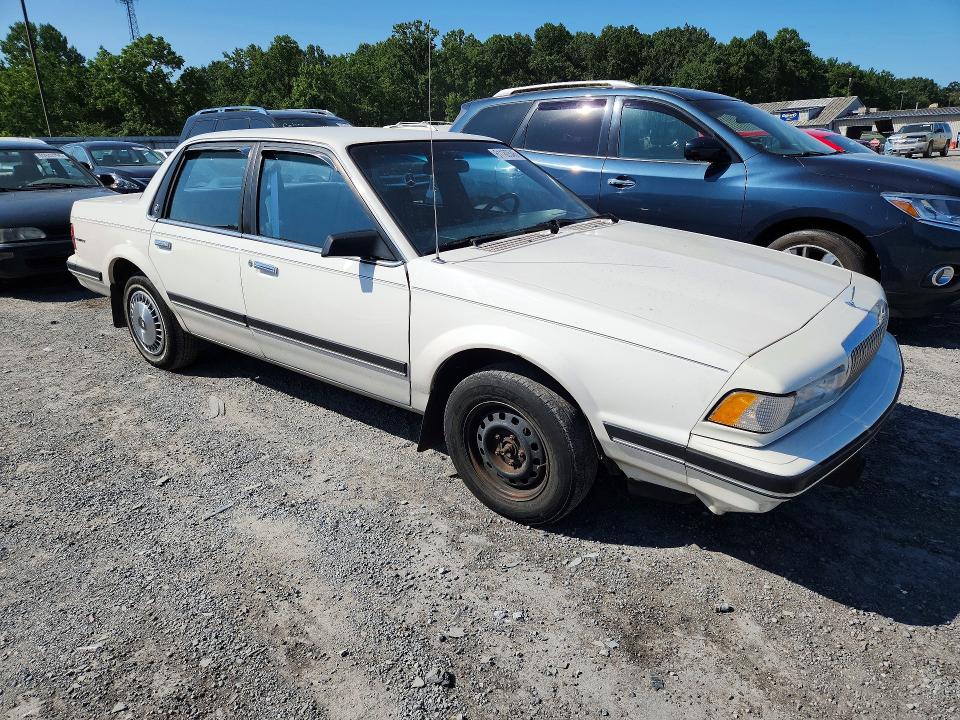 61160546 :رقم المزاد ، 1G4AG54N2N6471117 vin ، 1992 Buick Century مزاد بيع