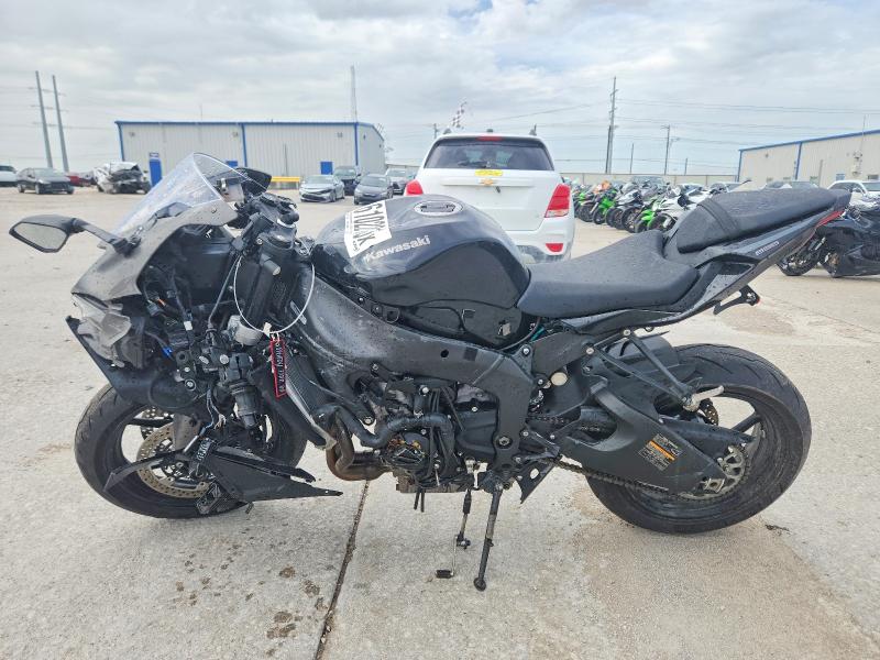 61022146 :رقم المزاد ، JKBZXJK18TA014974 vin ، 2026 Kawasaki Zx636 مزاد بيع