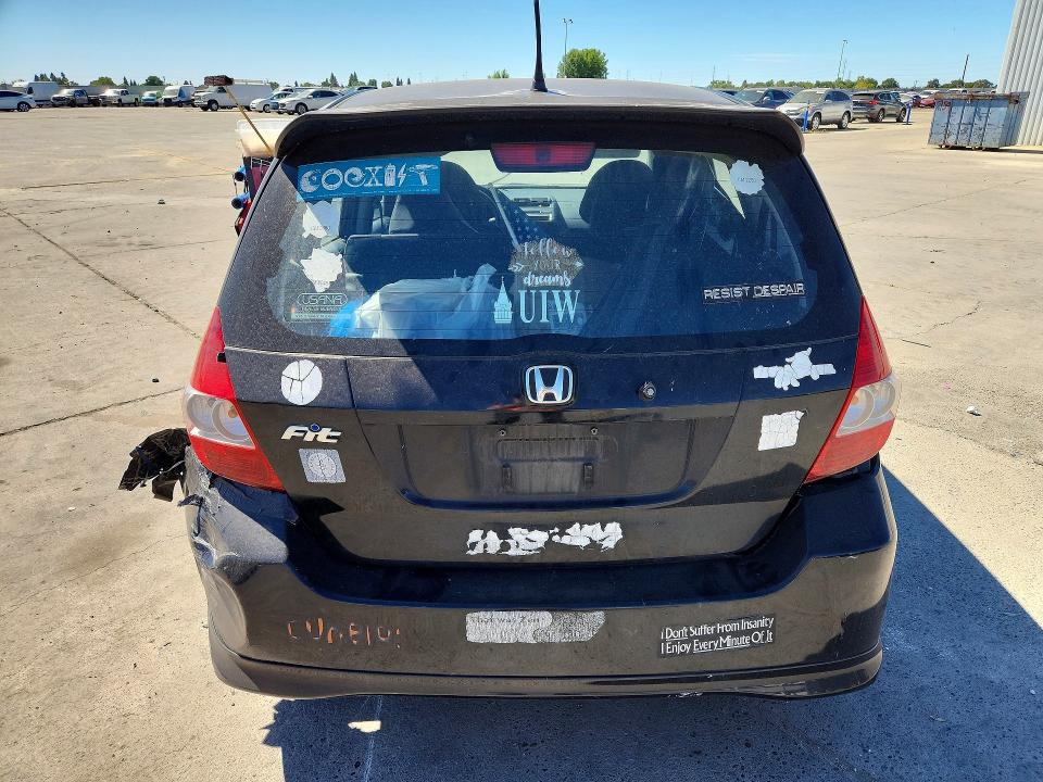 2007 Honda Fit მანქანა იყიდება აუქციონზე, vin: JHMGD386X7S017236, აუქციონის ნომერი: 60866126