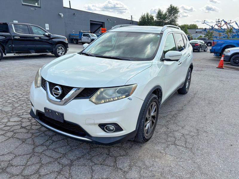 2015 Nissan Rogue მანქანა იყიდება აუქციონზე, vin: 5N1AT2MV1FC901233, აუქციონის ნომერი: 62499326