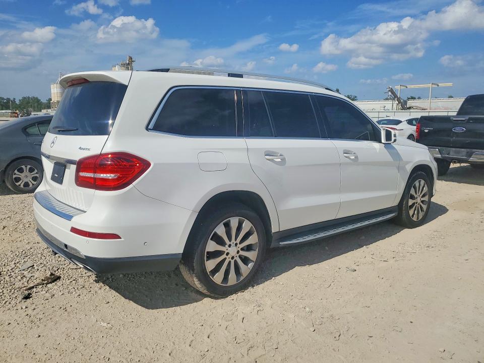 59702686 :رقم المزاد ، 4JGDF6EE9HA835099 vin ، 2017 Mercedes-benz Gls مزاد بيع
