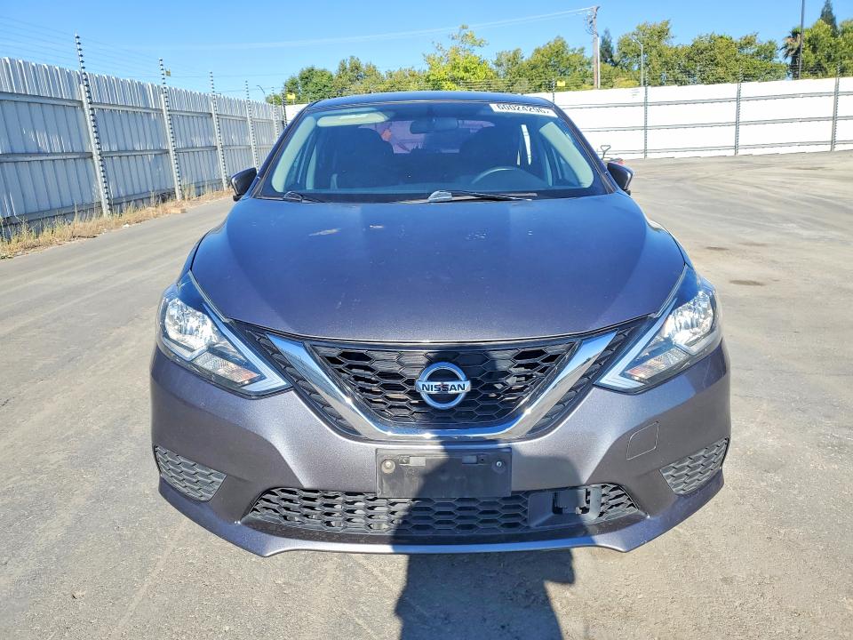 2018 Nissan Sentra მანქანა იყიდება აუქციონზე, vin: 3N1AB7AP3JY325822, აუქციონის ნომერი: 60024296