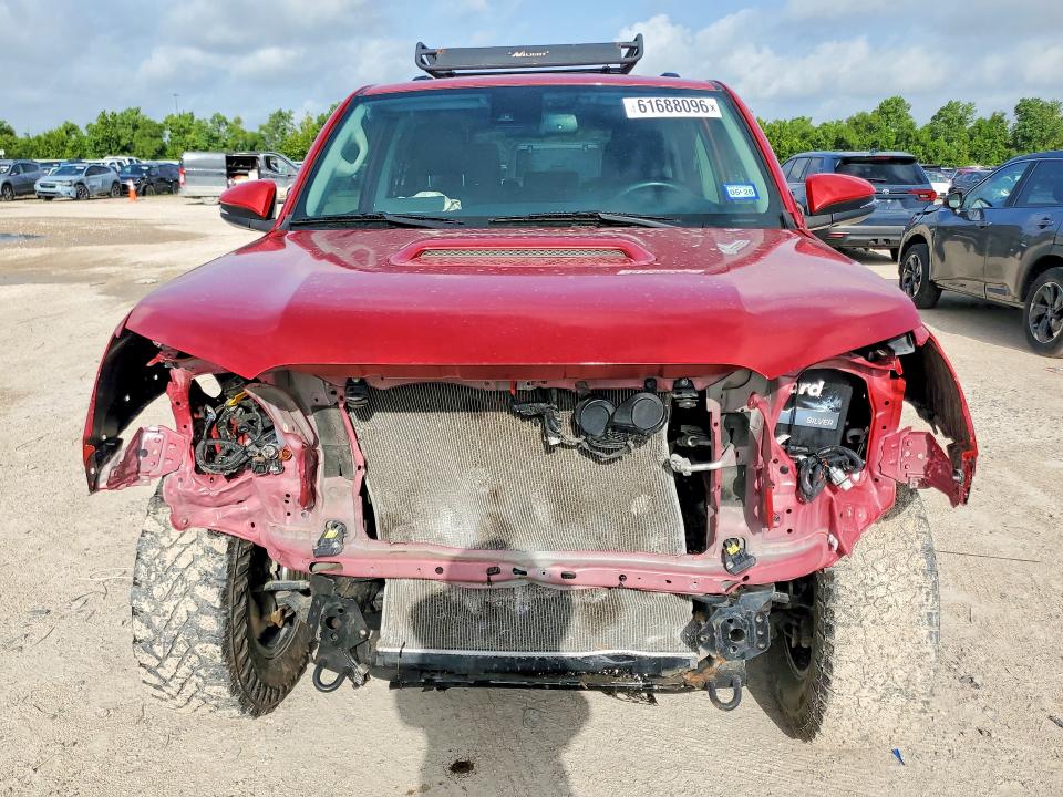 61688096 :رقم المزاد ، JTERU5JRXP6149508 vin ، 2023 Toyota 4runner مزاد بيع