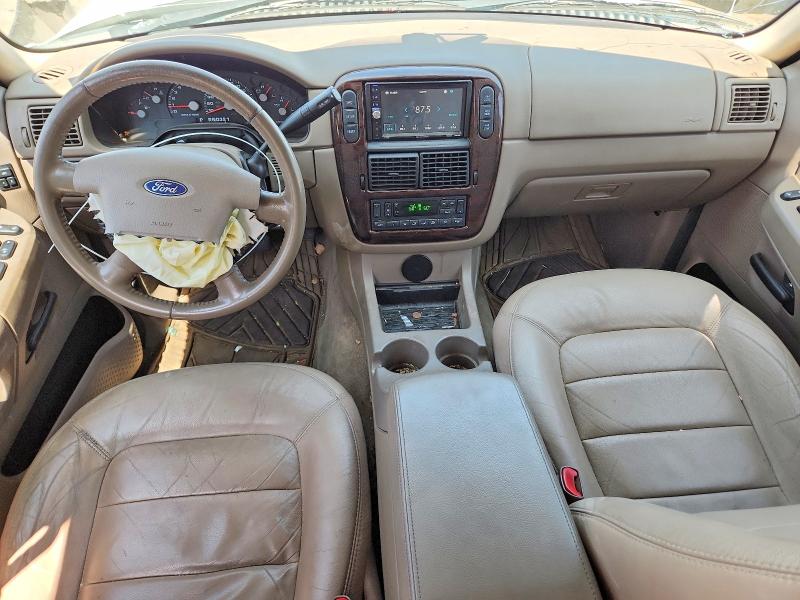 2004 Ford Explorer მანქანა იყიდება აუქციონზე, vin: 1FMDU75W74ZA63900, აუქციონის ნომერი: 61500686