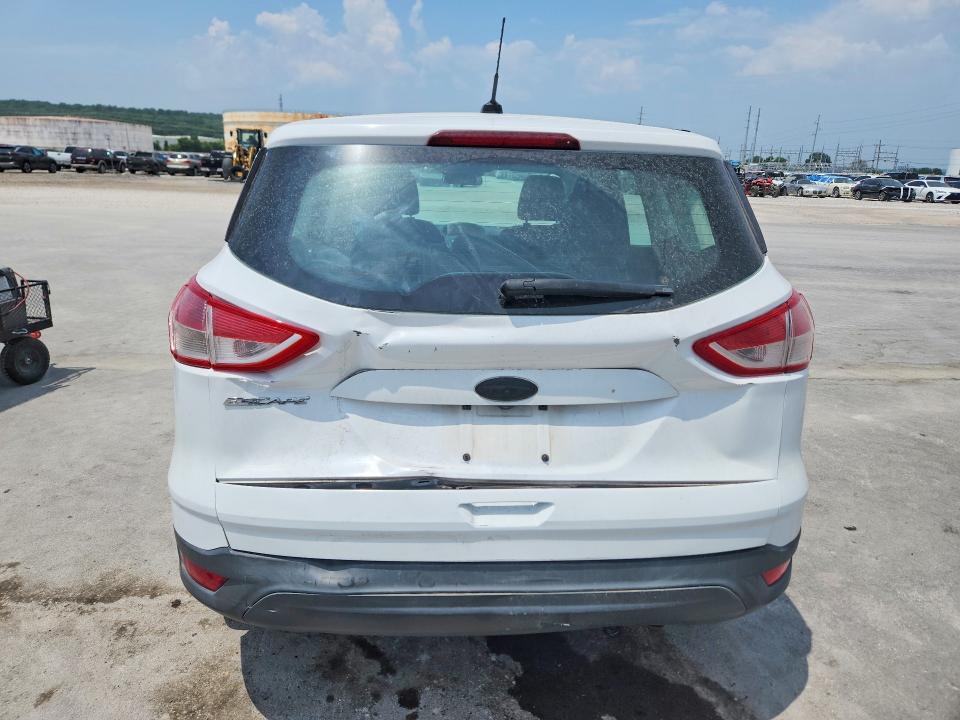 62252696 :رقم المزاد ، 1FMCU0F77GUA52679 vin ، 2016 Ford Escape مزاد بيع