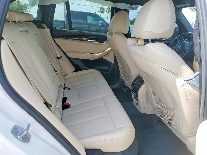 61770906 :رقم المزاد ، 5UXTR9C52JLD62279 vin ، 2018 Bmw X3 مزاد بيع
