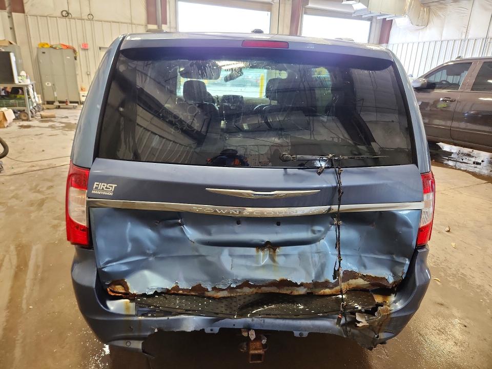 60582486 :رقم المزاد ، 2A4RR8DG9BR798195 vin ، 2011 Chrysler Town & Country مزاد بيع