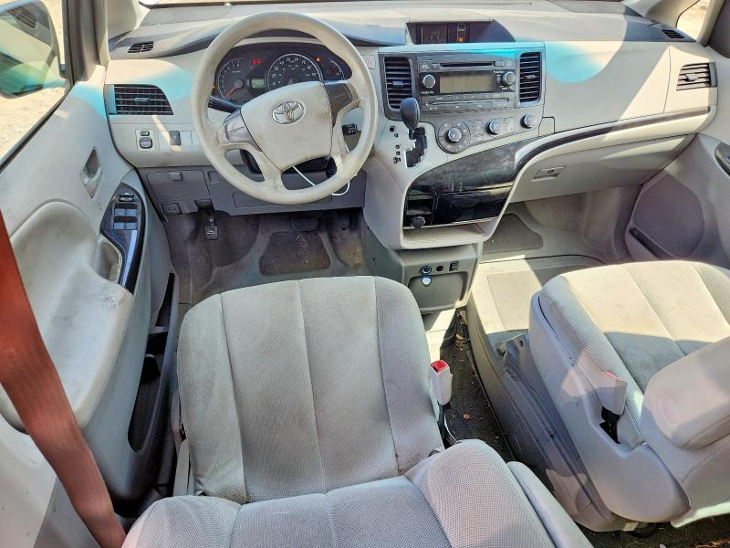 2012 Toyota Sienna მანქანა იყიდება აუქციონზე, vin: 5TDZK3DC7CS271484, აუქციონის ნომერი: 62798476