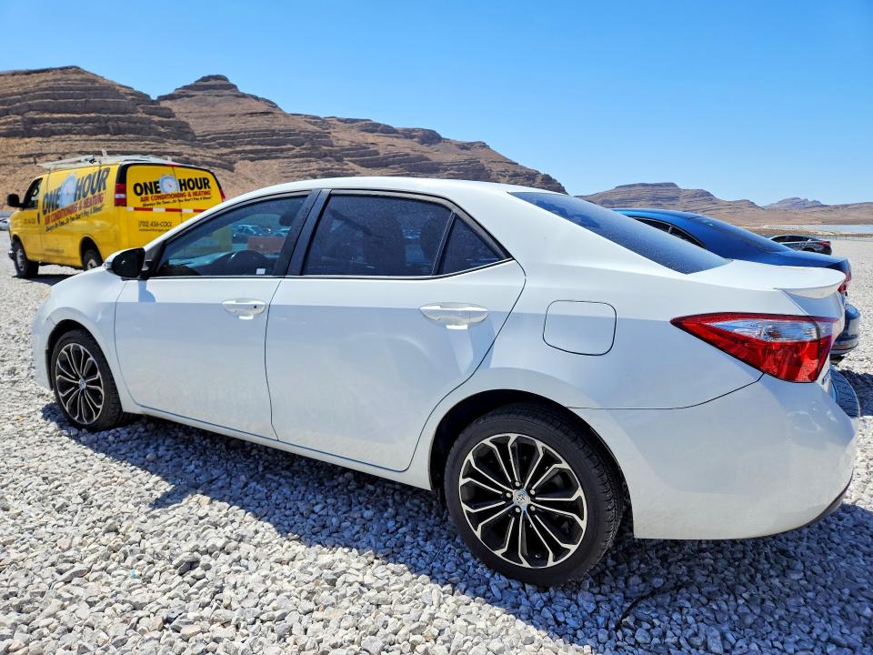 2016 Toyota Corolla მანქანა იყიდება აუქციონზე, vin: 5YFBURHE4GP451143, აუქციონის ნომერი: 63251576