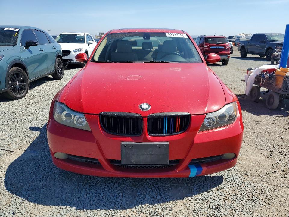 2006 Bmw 325 მანქანა იყიდება აუქციონზე, vin: WBAVB17516NK34714, აუქციონის ნომერი: 63723716