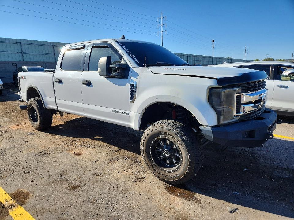62870636 :رقم المزاد ، 1FT7W2BT8KEC16877 vin ، 2019 Ford F250 مزاد بيع
