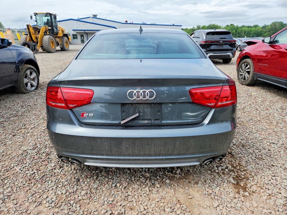 Продажа на аукционе авто 2013 Audi S8, vin: WAUD2AFD4DN022682, номер лота: 59865536