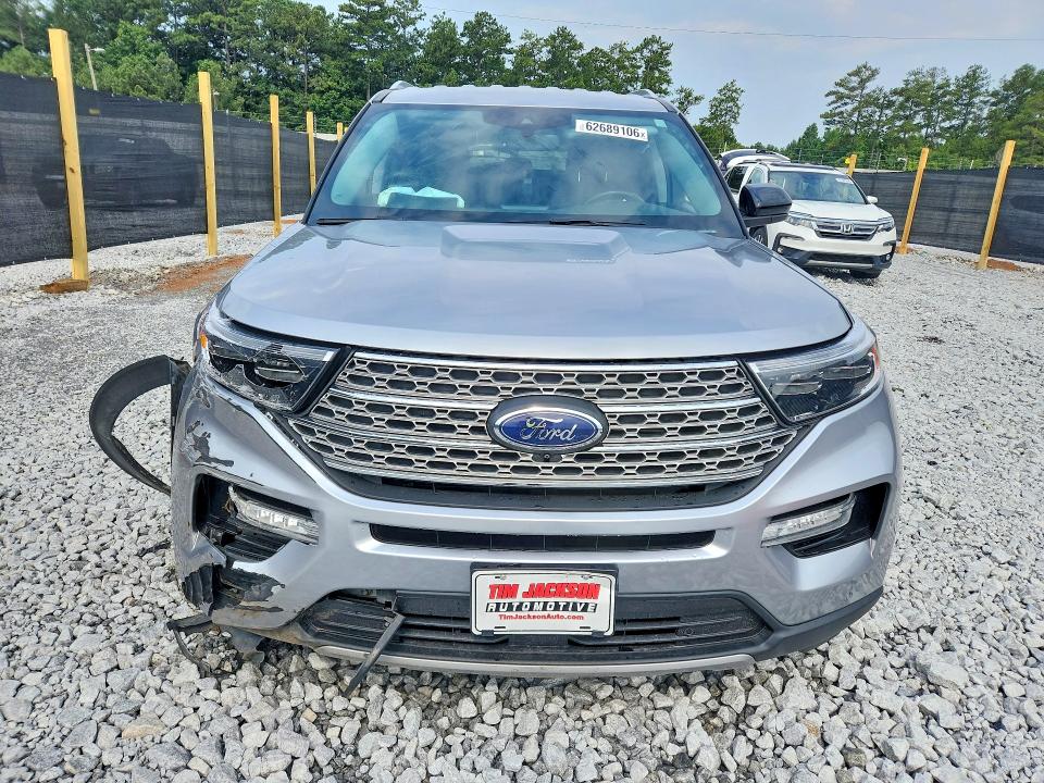 Продажа на аукционе авто 2022 Ford Explorer, vin: 1FMSK8FH2NGB06104, номер лота: 62689106
