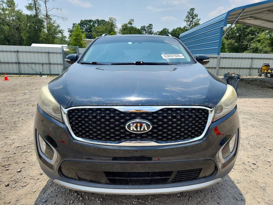 2017 Kia Sorento მანქანა იყიდება აუქციონზე, vin: 5XYPH4A51HG253441, აუქციონის ნომერი: 63697026