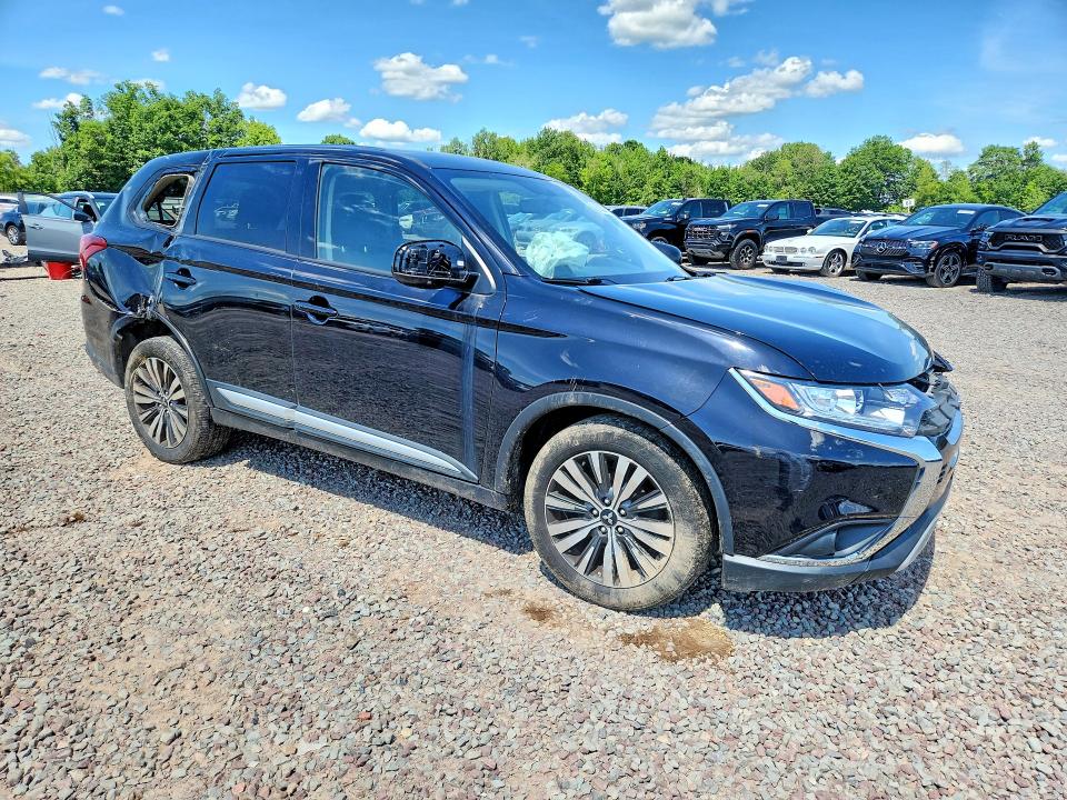 Продажа на аукционе авто 2019 Mitsubishi Outlander, vin: JA4AZ3A32KZ033062, номер лота: 60263716