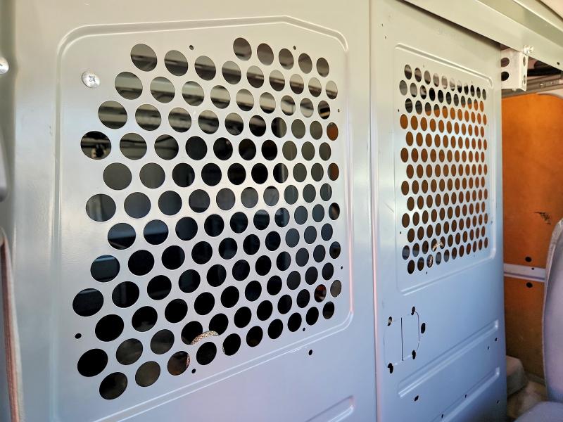 61600966 :رقم المزاد ، 1N6AF0KY9KN800868 vin ، 2019 Nissan Nv مزاد بيع