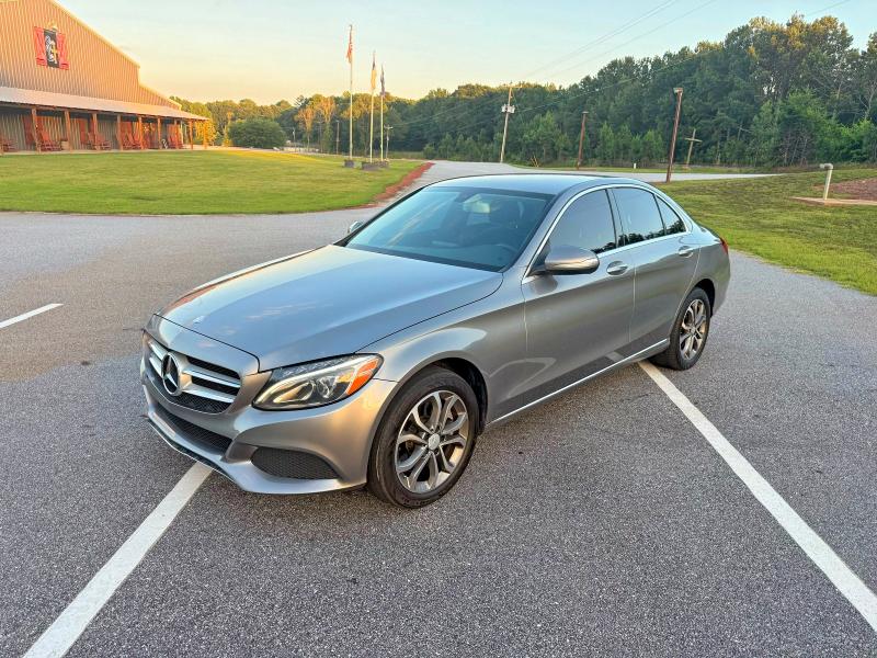 61689936 :رقم المزاد ، 55SWF4KB6FU028263 vin ، 2015 Mercedes-benz C مزاد بيع