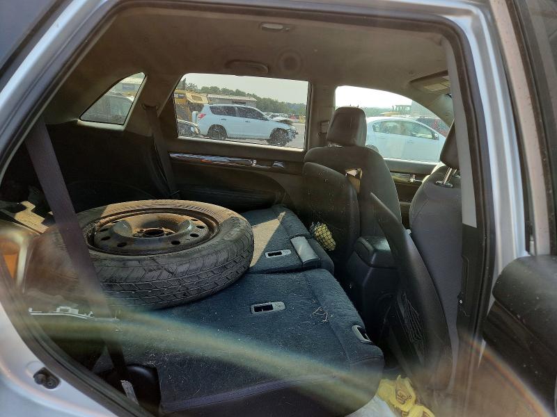 60753996 :رقم المزاد ، 5XYKT3A10BG102615 vin ، 2011 Kia Sorento مزاد بيع