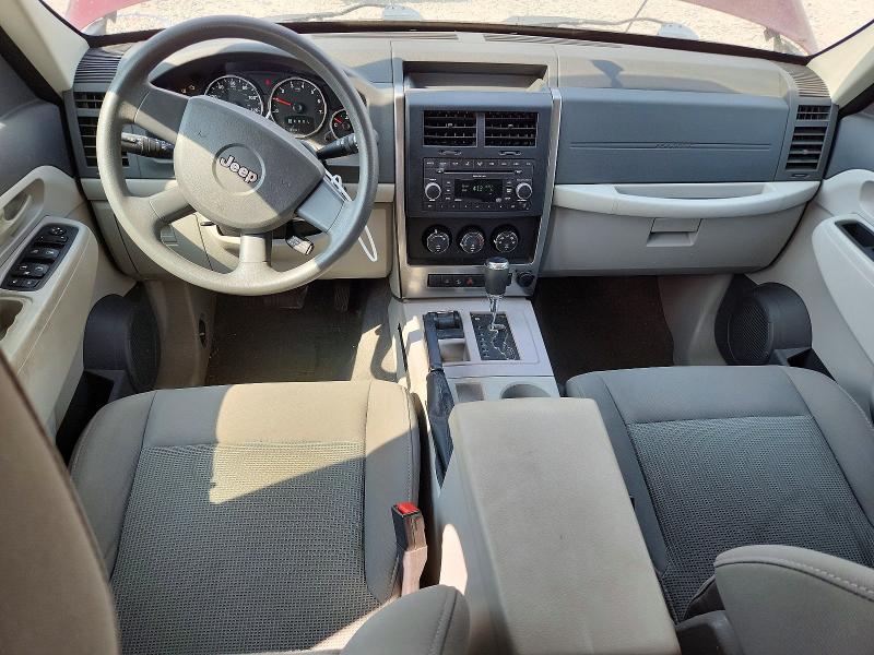 61865486 :رقم المزاد ، 1J8GN28K78W214311 vin ، 2008 Jeep Liberty مزاد بيع