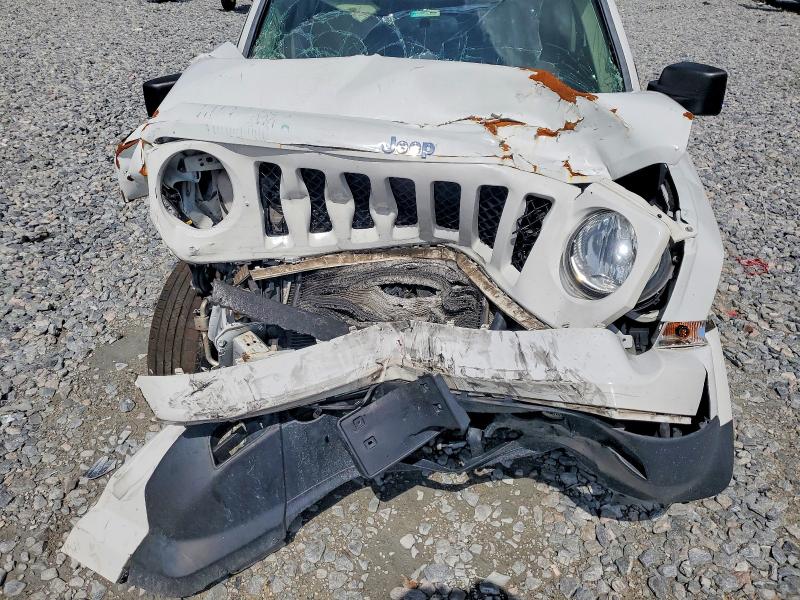 62571346 :رقم المزاد ، 1C4NJRBB0FD225591 vin ، 2015 Jeep Patriot مزاد بيع