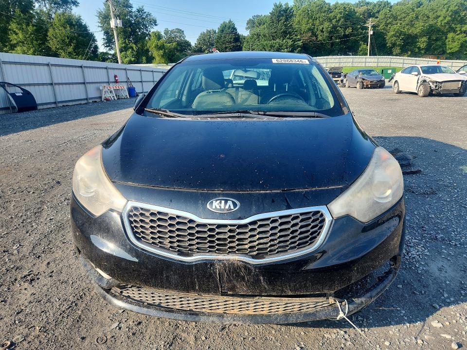 62868346 :رقم المزاد ، KNAFX5A86F5320150 vin ، 2015 Kia Forte مزاد بيع