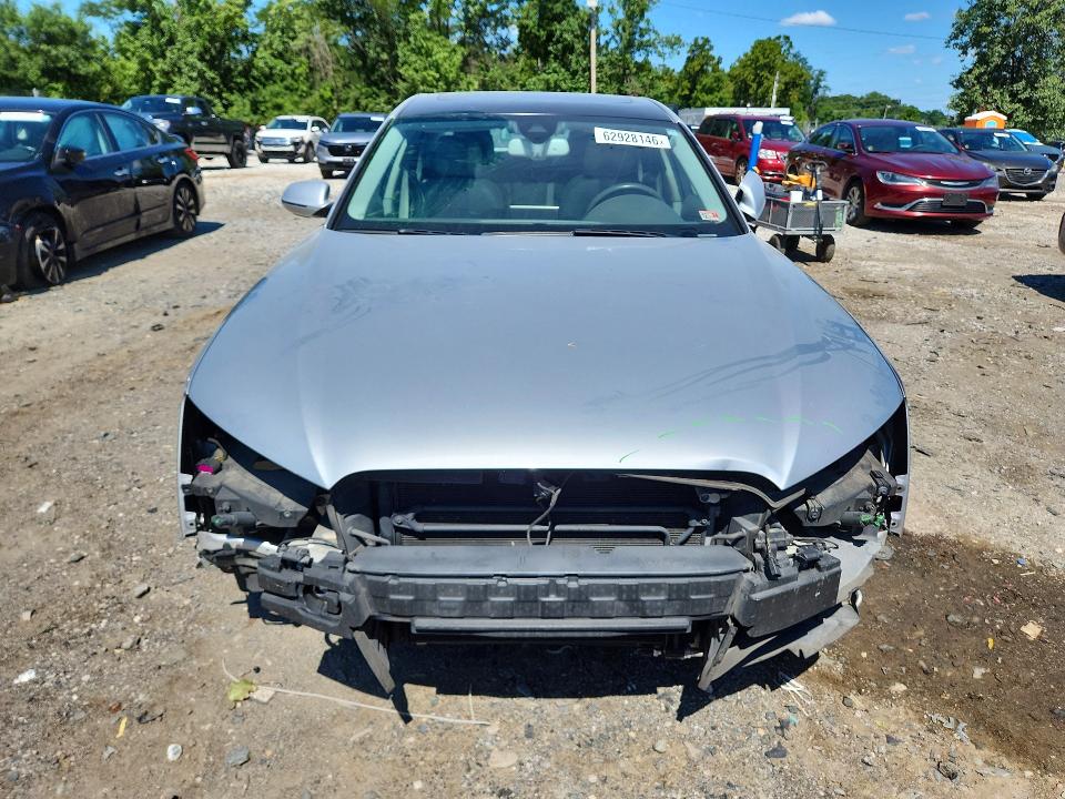 62928146 :رقم المزاد ، WAURGAFD9DN003617 vin ، 2013 Audi A8 مزاد بيع