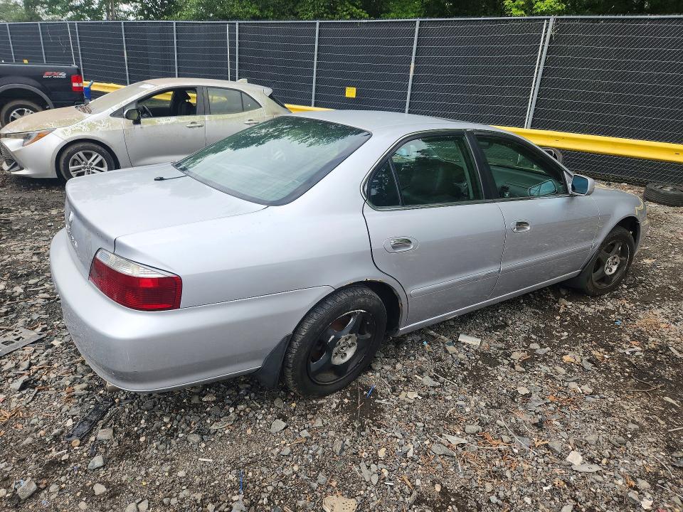 Продажа на аукционе авто 2002 Acura 3.2tl, vin: 19UUA56732A040670, номер лота: 60473796