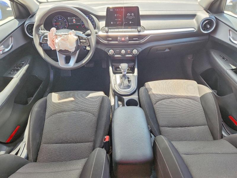 2023 Kia Forte მანქანა იყიდება აუქციონზე, vin: 3KPF24AD7PE677996, აუქციონის ნომერი: 60683226