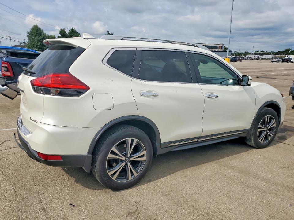 Aukcja sprzedaży 2017 Nissan Rogue, vin: 5N1AT2MV2HC796222, numer aukcji: 60367236