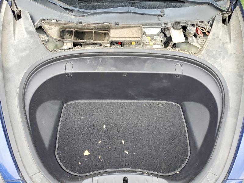 Продажа на аукционе авто 2018 Tesla Model 3, vin: 5YJ3E1EB5JF093681, номер лота: 60504666