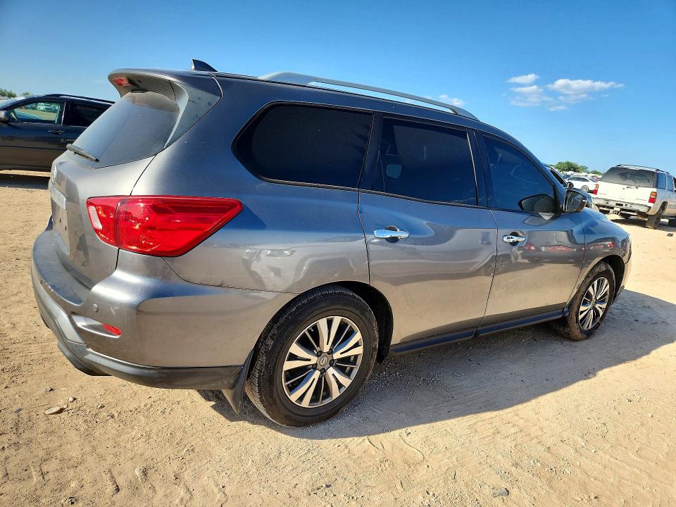 62528316 :رقم المزاد ، 5N1DR2MN7KC589070 vin ، 2019 Nissan Pathfinder مزاد بيع