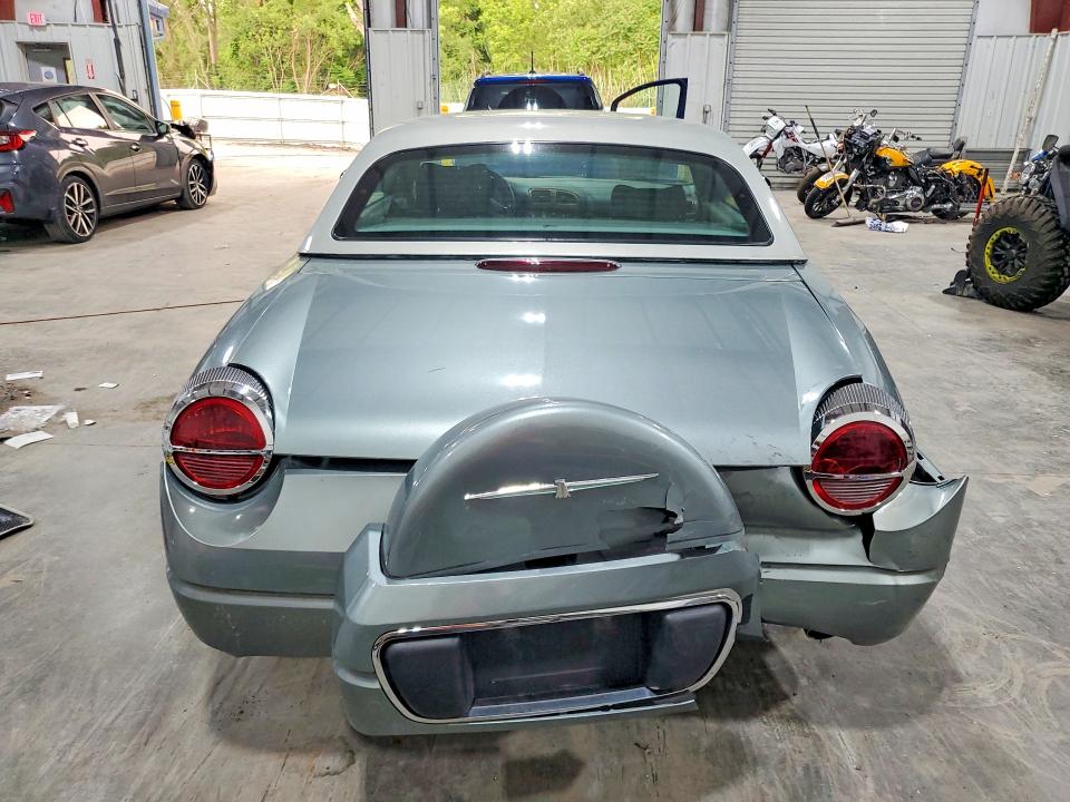 Продажа на аукционе авто 2004 Ford Thunderbird, vin: 1FAHP63AX4Y107558, номер лота: 61371356