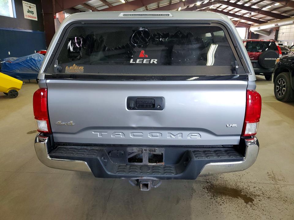 60744926 :رقم المزاد ، 3TMCZ5AN4HM076484 vin ، 2017 Toyota Tacoma مزاد بيع