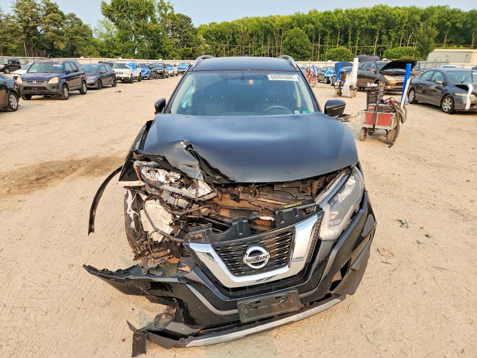 Auction sale of the 2017 Nissan Rogue, vin: KNMAT2MV5HP514586, lot number: 60993506