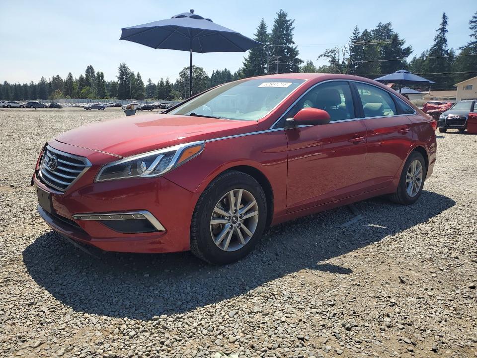 2015 Hyundai Sonata მანქანა იყიდება აუქციონზე, vin: 5NPE24AF8FH204132, აუქციონის ნომერი: 60881216