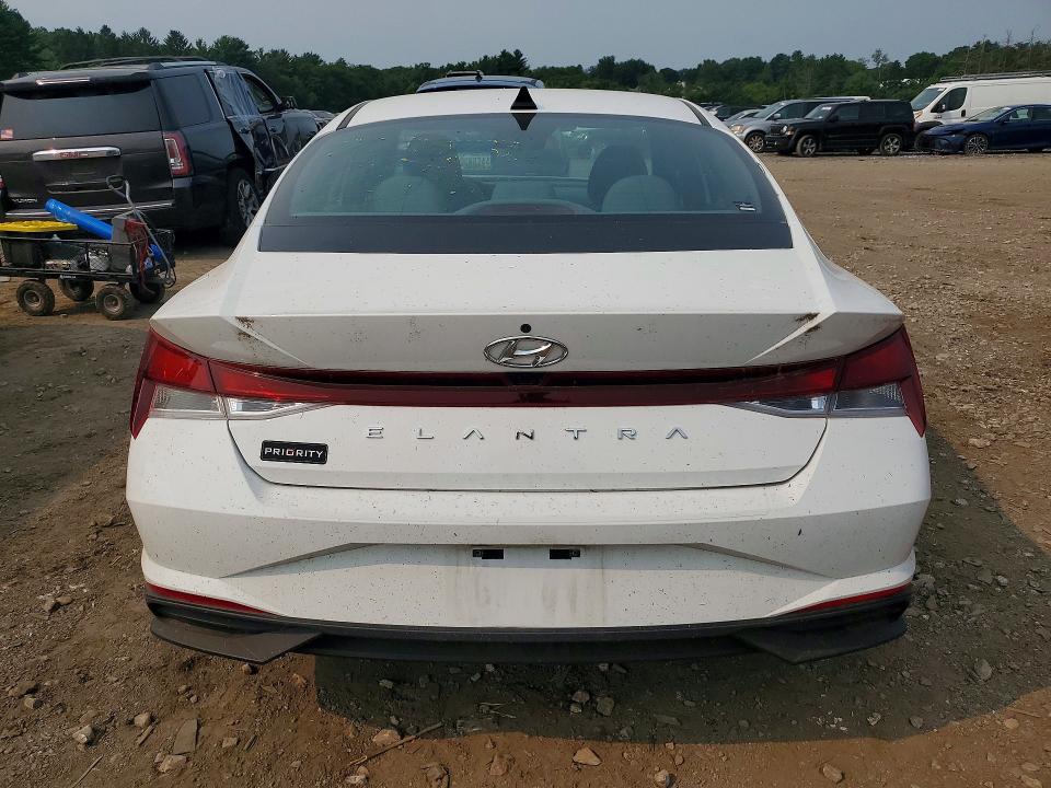 61437186 :رقم المزاد ، 5NPLS4AG8PH109202 vin ، 2023 Hyundai Elantra مزاد بيع