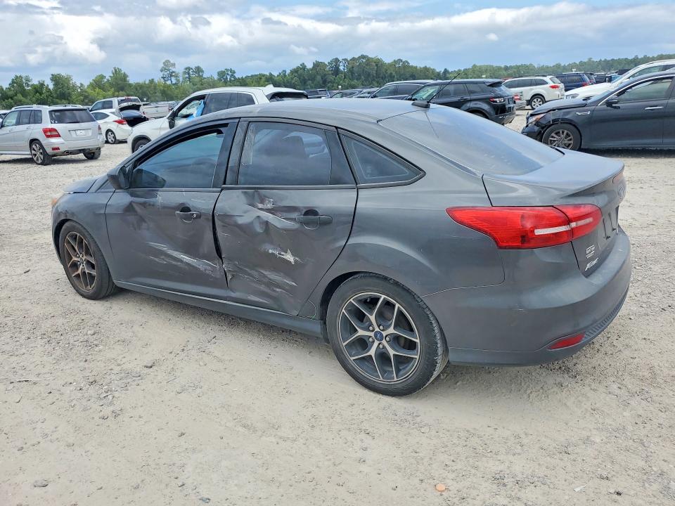 62140956 :رقم المزاد ، 1FADP3E28GL288843 vin ، 2016 Ford Focus مزاد بيع