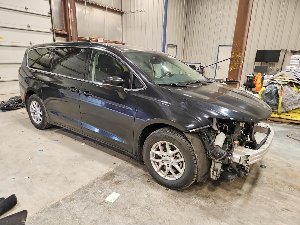 61125226 :رقم المزاد ، 2C4RC1BG5PR627310 vin ، 2023 Chrysler Pacifica مزاد بيع