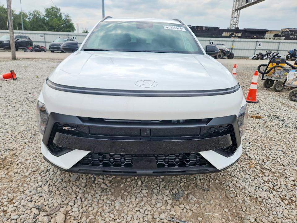 62328426 :رقم المزاد ، KM8HBCA37SU276996 vin ، 2025 Hyundai Kona مزاد بيع