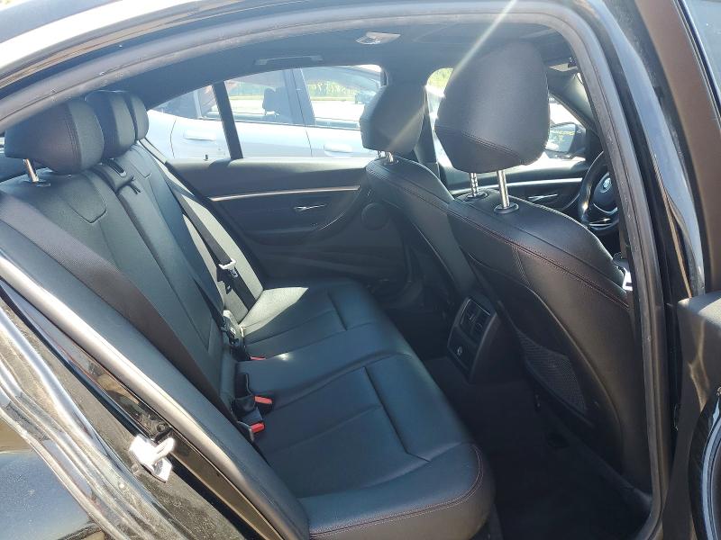 59896396 :رقم المزاد ، WBA8D9C51JEM31628 vin ، 2018 Bmw 330 مزاد بيع