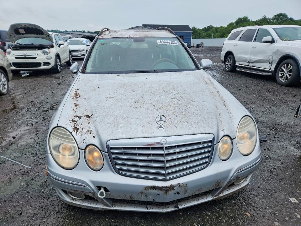 2009 Mercedes-benz E მანქანა იყიდება აუქციონზე, vin: WDBUH87X29B366585, აუქციონის ნომერი: 59306586