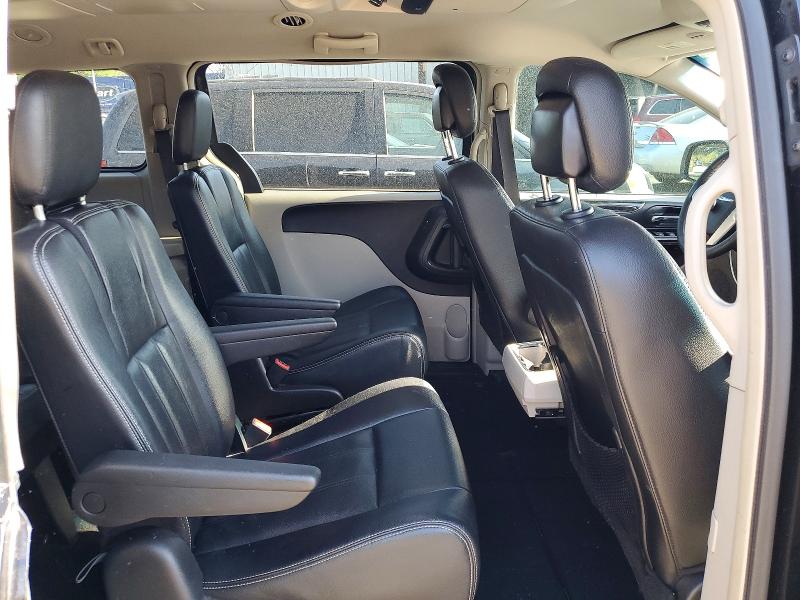 Продажа на аукционе авто 2015 Chrysler Town & Country, vin: 2C4RC1BGXFR751538, номер лота: 61535896