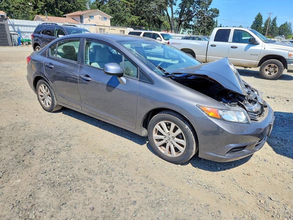 Продажа на аукционе авто 2012 Honda Civic, vin: 2HGFB2F82CH525947, номер лота: 59727996