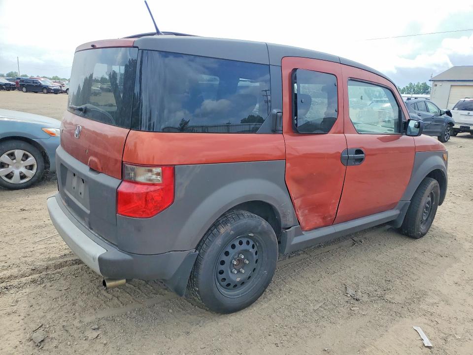 61664526 :رقم المزاد ، 5J6YH28605L032365 vin ، 2005 Honda Element مزاد بيع