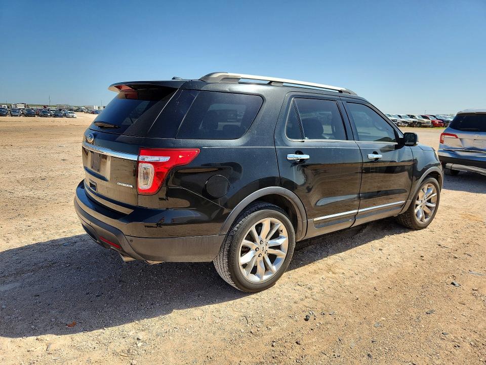 2015 Ford Explorer მანქანა იყიდება აუქციონზე, vin: 1FM5K7D89FGA13754, აუქციონის ნომერი: 59600086