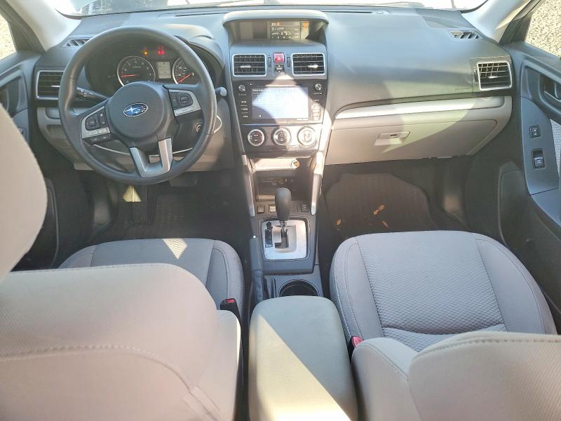 61231236 :رقم المزاد ، JF2SJAEC2JH405537 vin ، 2018 Subaru Forester مزاد بيع