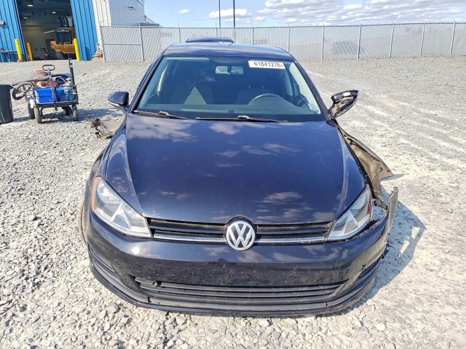 61841276 :رقم المزاد ، 3VW217AU4FM074136 vin ، 2015 Volkswagen Golf مزاد بيع
